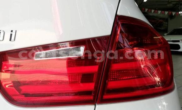 Acheter Occasion Voiture BMW 3–Series Blanc à Mbabane, Manzini Acheter Occasion Voiture BMW 3–Series Blanc à Mbabane, Manzini