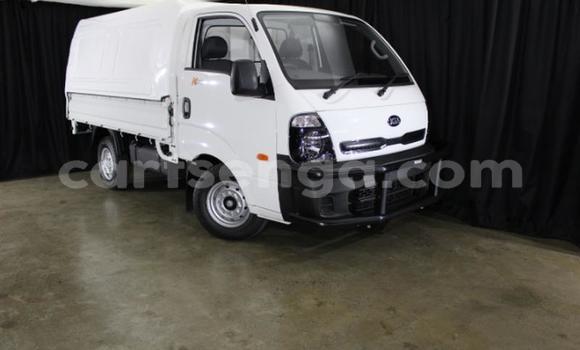 Acheter Occasion Voiture Kia K7 Blanc à Mbabane, Manzini Acheter Occasion Voiture Kia K7 Blanc à Mbabane, Manzini
