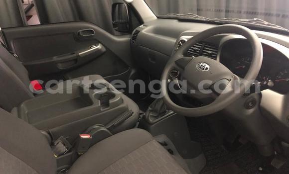 Acheter Occasion Voiture Kia K7 Blanc à Mbabane, Manzini Acheter Occasion Voiture Kia K7 Blanc à Mbabane, Manzini