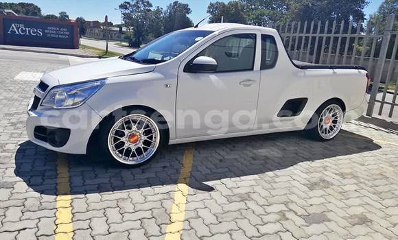 Acheter Occasion Voiture Opel Corsa Blanc à Hlatikulu, Shiselweni District Acheter Occasion Voiture Opel Corsa Blanc à Hlatikulu, Shiselweni District