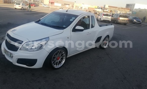 Acheter Occasion Voiture Opel Corsa Blanc à Hlatikulu, Shiselweni District Acheter Occasion Voiture Opel Corsa Blanc à Hlatikulu, Shiselweni District