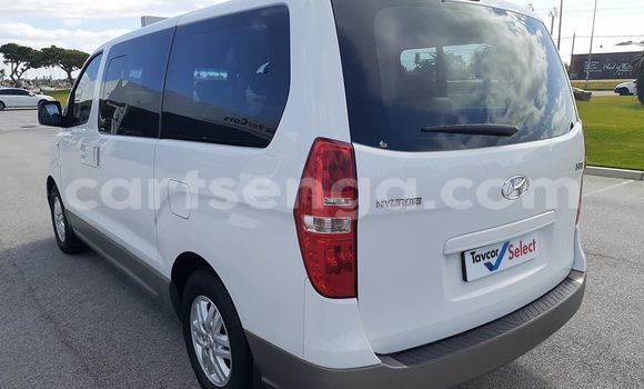 Nunua Ilio tumika Hyundai H1 White Gari ndani ya Kubuta nchini Wilaya ya Shiselweni Nunua Ilio tumika Hyundai H1 White Gari ndani ya Kubuta nchini Wilaya ya Shiselweni