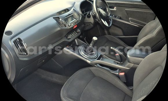 Acheter Occasion Voiture Kia Sportage Blanc à Ezulwini, Hhohho Acheter Occasion Voiture Kia Sportage Blanc à Ezulwini, Hhohho