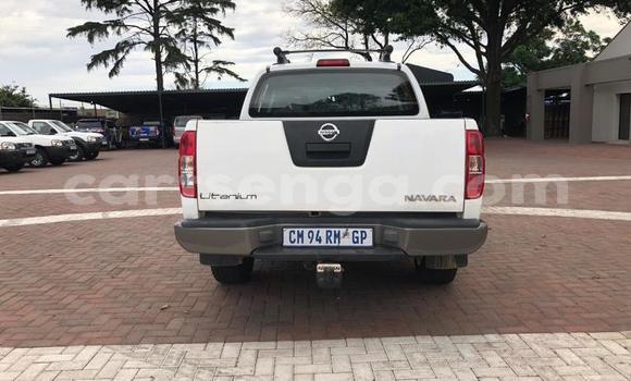 Acheter Occasion Voiture Nissan Navara Blanc à Ezulwini, Hhohho Acheter Occasion Voiture Nissan Navara Blanc à Ezulwini, Hhohho