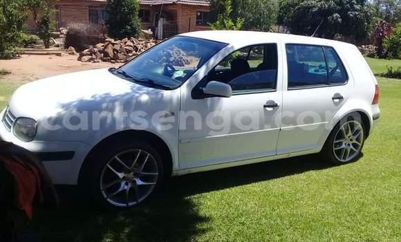Acheter Occasion Voiture Volkswagen Golf Blanc à Ezulwini, Hhohho Acheter Occasion Voiture Volkswagen Golf Blanc à Ezulwini, Hhohho