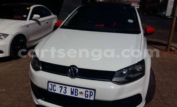 Acheter Occasion Voiture Volkswagen Polo Blanc à Ezulwini, Hhohho Acheter Occasion Voiture Volkswagen Polo Blanc à Ezulwini, Hhohho