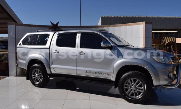 Nunua Ilio tumika Toyota Hilux Silver Gari ndani ya Ezulwini nchini Hhohho Nunua Ilio tumika Toyota Hilux Silver Gari ndani ya Ezulwini nchini Hhohho