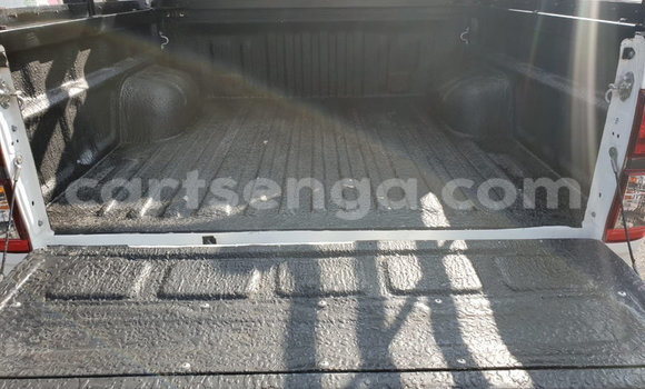 Acheter Occasion Voiture Toyota Hilux Blanc à Ezulwini, Hhohho Acheter Occasion Voiture Toyota Hilux Blanc à Ezulwini, Hhohho