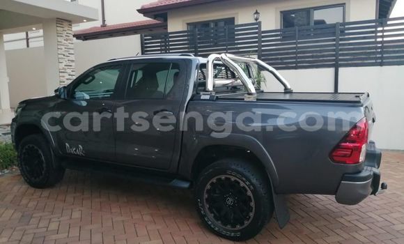 Acheter Occasion Voiture Toyota Hilux Gris à Ezulwini, Hhohho Acheter Occasion Voiture Toyota Hilux Gris à Ezulwini, Hhohho