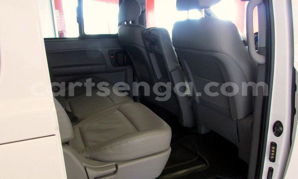 Buy Used Hyundai H1 White Car in Mbabane in Manzini Buy Used Hyundai H1 White Car in Mbabane in Manzini