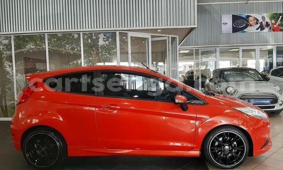 Acheter Occasion Voiture Ford Fiesta ST Rouge à Hlatikulu, Shiselweni District Acheter Occasion Voiture Ford Fiesta ST Rouge à Hlatikulu, Shiselweni District