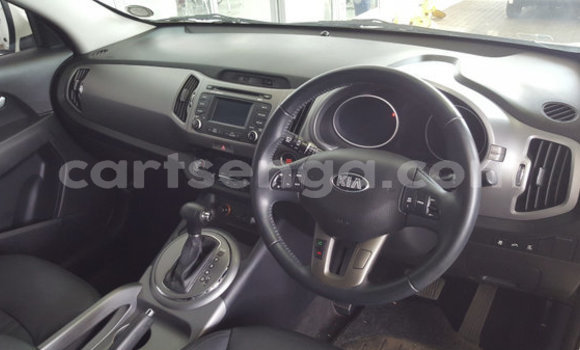 Acheter Occasion Voiture Kia Sportage Blanc à Hlatikulu, Shiselweni District Acheter Occasion Voiture Kia Sportage Blanc à Hlatikulu, Shiselweni District