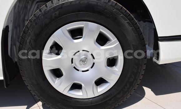Acheter Occasion Voiture Toyota Hiace Blanc à Ezulwini, Hhohho Acheter Occasion Voiture Toyota Hiace Blanc à Ezulwini, Hhohho