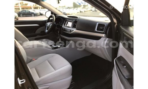 Buy Import Toyota Highlander Black Car in Import - Dubai in Hhohho Buy Import Toyota Highlander Black Car in Import - Dubai in Hhohho