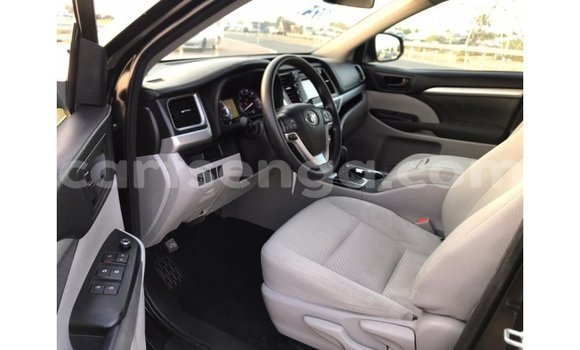Buy Import Toyota Highlander Black Car in Import - Dubai in Hhohho Buy Import Toyota Highlander Black Car in Import - Dubai in Hhohho