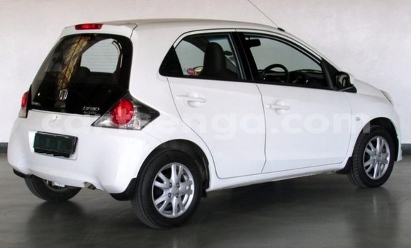 Buy Used Honda Brio White Car in Mbabane in Manzini Buy Used Honda Brio White Car in Mbabane in Manzini