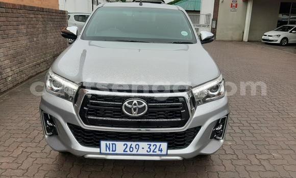 Acheter Occasion Voiture Toyota Hilux Beige à Ezulwini, Hhohho Acheter Occasion Voiture Toyota Hilux Beige à Ezulwini, Hhohho