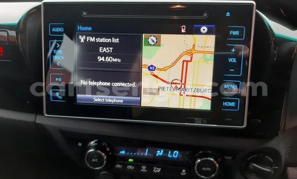 Acheter Occasion Voiture Toyota Hilux Beige à Ezulwini, Hhohho Acheter Occasion Voiture Toyota Hilux Beige à Ezulwini, Hhohho