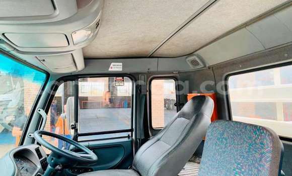 Acheter Occasion Voiture Nissan Hardbody Blanc à Kubuta, Shiselweni District Acheter Occasion Voiture Nissan Hardbody Blanc à Kubuta, Shiselweni District