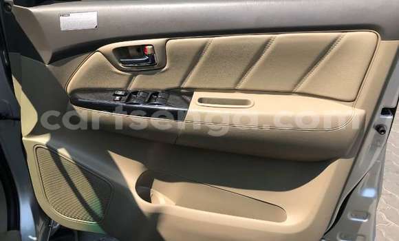 Nunua Ilio tumika Toyota Fortuner Other Gari ndani ya Mbabane nchini Manzini Nunua Ilio tumika Toyota Fortuner Other Gari ndani ya Mbabane nchini Manzini