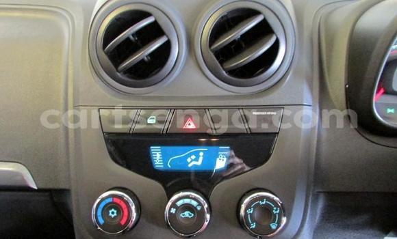 Buy Used Chevrolet Van White Car in Ezulwini in Hhohho Buy Used Chevrolet Van White Car in Ezulwini in Hhohho