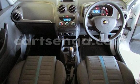 Buy Used Chevrolet Van White Car in Ezulwini in Hhohho Buy Used Chevrolet Van White Car in Ezulwini in Hhohho