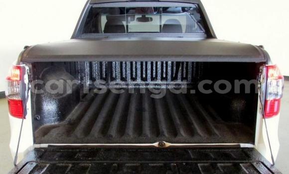 Buy Used Chevrolet Van White Car in Ezulwini in Hhohho Buy Used Chevrolet Van White Car in Ezulwini in Hhohho