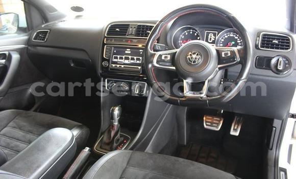 Nunua Ilio tumika Volkswagen Polo GTI White Gari ndani ya Manzini nchini Manzini Nunua Ilio tumika Volkswagen Polo GTI White Gari ndani ya Manzini nchini Manzini