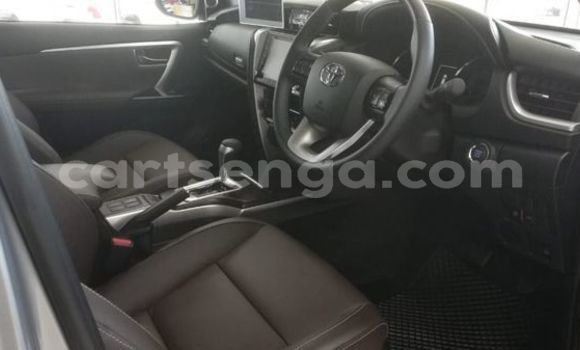 Buy Used Toyota Fortuner Silver Car in Hluti in Shiselweni District Buy Used Toyota Fortuner Silver Car in Hluti in Shiselweni District