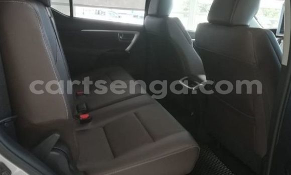 Buy Used Toyota Fortuner Silver Car in Hluti in Shiselweni District Buy Used Toyota Fortuner Silver Car in Hluti in Shiselweni District