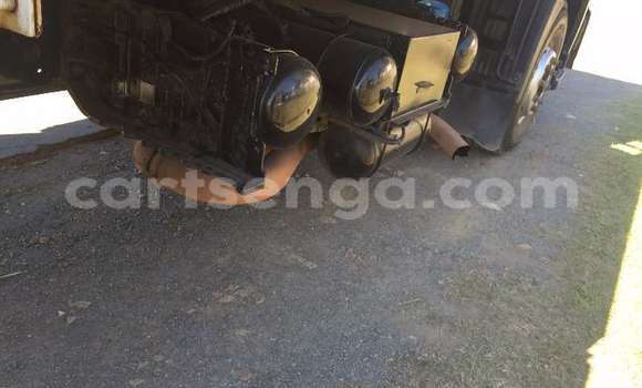 Acheter Occasion Utilitaire Hino 300 Series Blanc à Ezulwini, Hhohho Acheter Occasion Utilitaire Hino 300 Series Blanc à Ezulwini, Hhohho