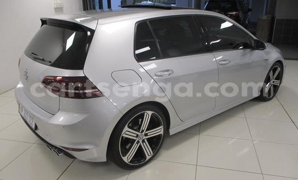 Nunua Ilio tumika Volkswagen Golf R Silver Gari ndani ya Manzini nchini Manzini Nunua Ilio tumika Volkswagen Golf R Silver Gari ndani ya Manzini nchini Manzini