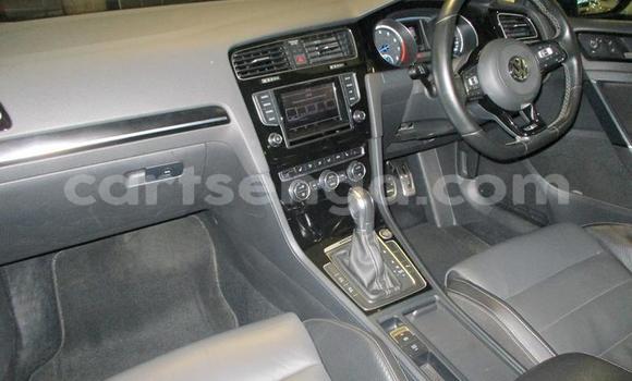 Nunua Ilio tumika Volkswagen Golf R Silver Gari ndani ya Manzini nchini Manzini Nunua Ilio tumika Volkswagen Golf R Silver Gari ndani ya Manzini nchini Manzini