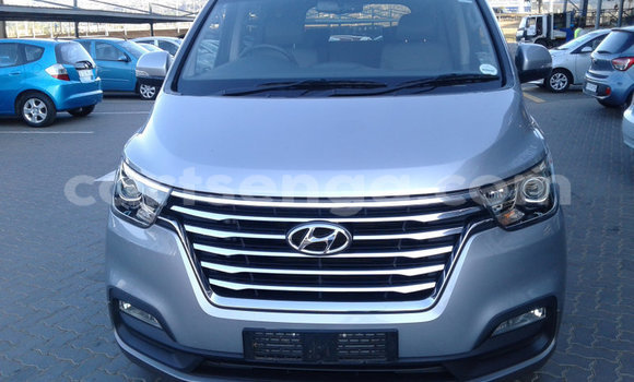 Acheter Occasion Voiture Hyundai H1 Gris à Hlatikulu, Shiselweni District Acheter Occasion Voiture Hyundai H1 Gris à Hlatikulu, Shiselweni District