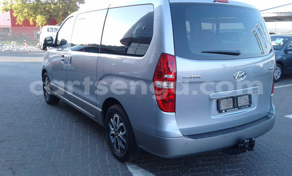 Acheter Occasion Voiture Hyundai H1 Gris à Hlatikulu, Shiselweni District Acheter Occasion Voiture Hyundai H1 Gris à Hlatikulu, Shiselweni District