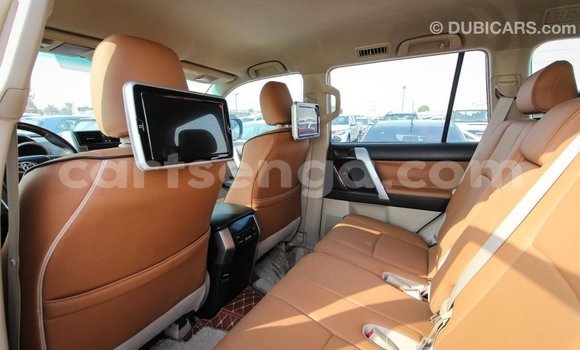 Buy Import Toyota Prado White Car in Import - Dubai in Hhohho Buy Import Toyota Prado White Car in Import - Dubai in Hhohho