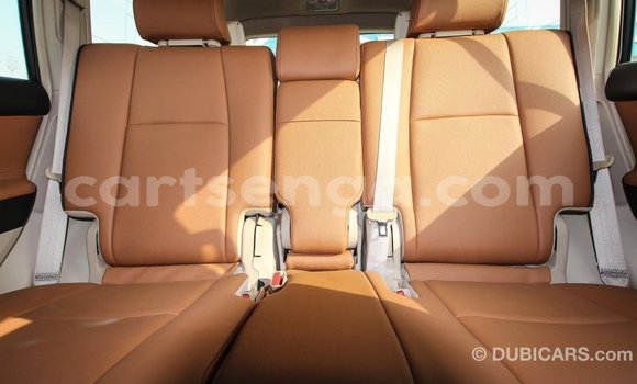 Buy Import Toyota Prado White Car in Import - Dubai in Hhohho Buy Import Toyota Prado White Car in Import - Dubai in Hhohho
