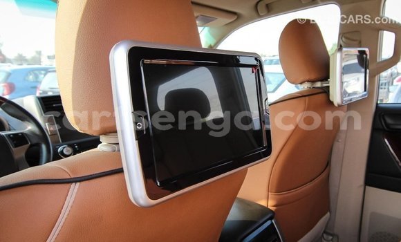 Buy Import Toyota Prado White Car in Import - Dubai in Hhohho Buy Import Toyota Prado White Car in Import - Dubai in Hhohho