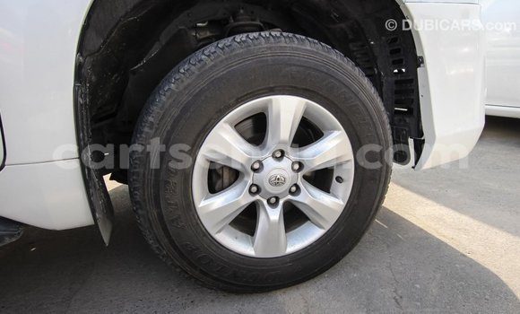 Buy Import Toyota Prado White Car in Import - Dubai in Hhohho Buy Import Toyota Prado White Car in Import - Dubai in Hhohho