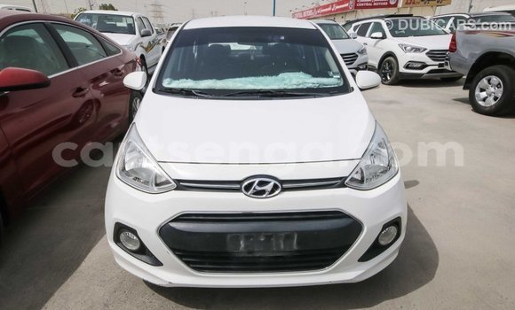 Buy Import Hyundai i10 White Car in Import - Dubai in Hhohho Buy Import Hyundai i10 White Car in Import - Dubai in Hhohho