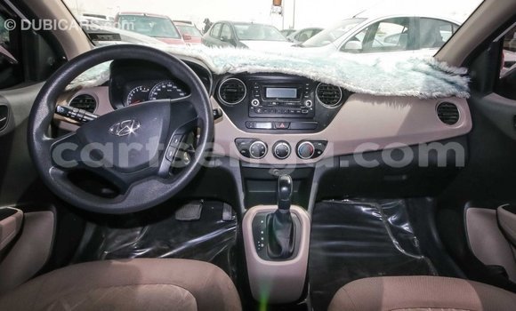 Buy Import Hyundai i10 White Car in Import - Dubai in Hhohho Buy Import Hyundai i10 White Car in Import - Dubai in Hhohho