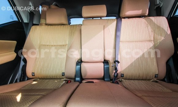 Buy Import Toyota Fortuner White Car in Import - Dubai in Hhohho Buy Import Toyota Fortuner White Car in Import - Dubai in Hhohho