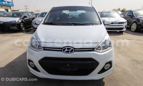 Buy Import Hyundai i10 White Car in Import - Dubai in Hhohho Buy Import Hyundai i10 White Car in Import - Dubai in Hhohho