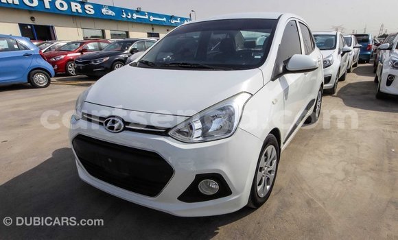 Buy Import Hyundai i10 White Car in Import - Dubai in Hhohho Buy Import Hyundai i10 White Car in Import - Dubai in Hhohho