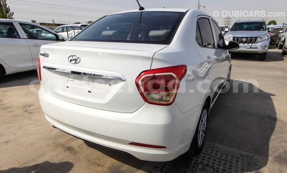 Buy Import Hyundai i10 White Car in Import - Dubai in Hhohho Buy Import Hyundai i10 White Car in Import - Dubai in Hhohho