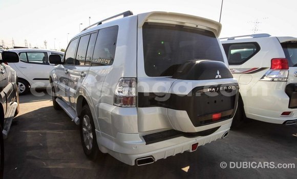 Buy Import Mitsubishi Pajero White Car in Import - Dubai in Hhohho Buy Import Mitsubishi Pajero White Car in Import - Dubai in Hhohho
