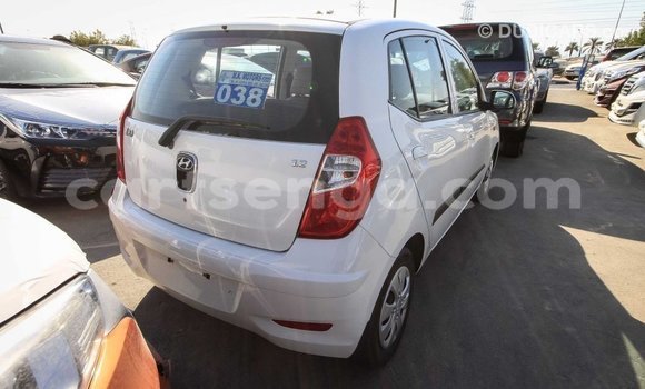 Buy Import Hyundai i10 White Car in Import - Dubai in Hhohho Buy Import Hyundai i10 White Car in Import - Dubai in Hhohho