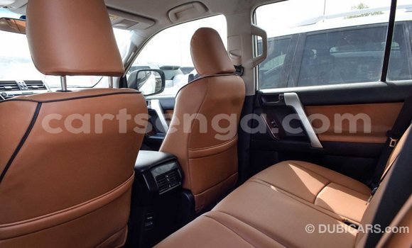 Buy Import Toyota Prado White Car in Import - Dubai in Hhohho Buy Import Toyota Prado White Car in Import - Dubai in Hhohho