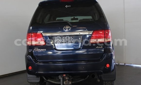 Nunua Ilio tumika Toyota Fortuner Blue Gari ndani ya Big Bend nchini Wilaya ya Lubombo Nunua Ilio tumika Toyota Fortuner Blue Gari ndani ya Big Bend nchini Wilaya ya Lubombo
