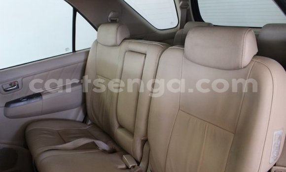 Nunua Ilio tumika Toyota Fortuner Blue Gari ndani ya Big Bend nchini Wilaya ya Lubombo Nunua Ilio tumika Toyota Fortuner Blue Gari ndani ya Big Bend nchini Wilaya ya Lubombo